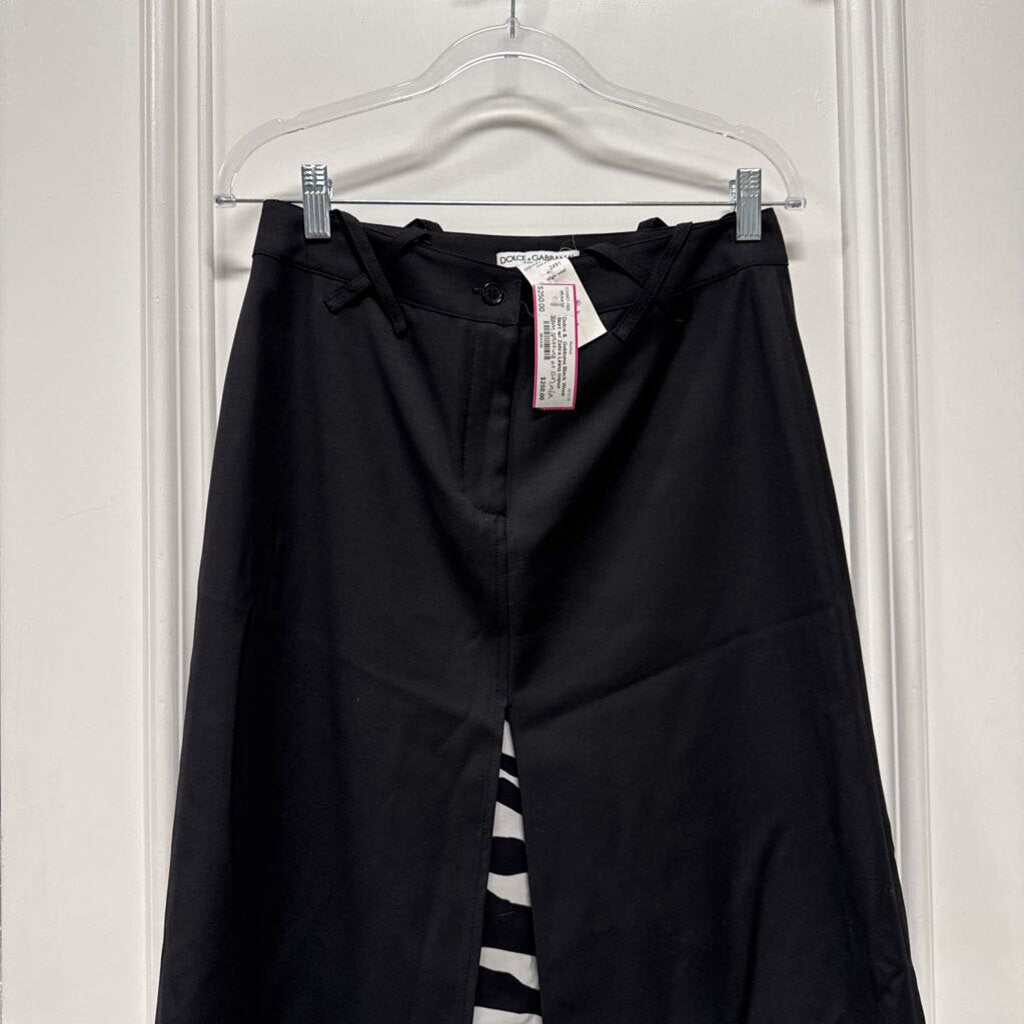 Black Wool Skirt w/ Zebra Lining (minor seam splitting at slit)