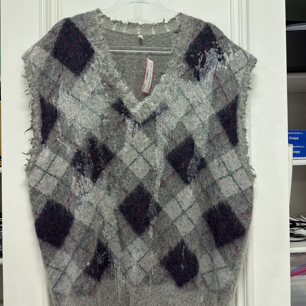 Grey Mohair Argyle Vest, L