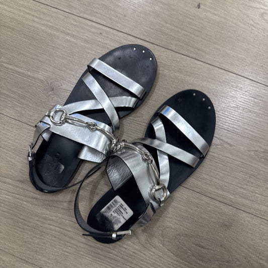 Gucci Silver Leather Bit Accent Sandal