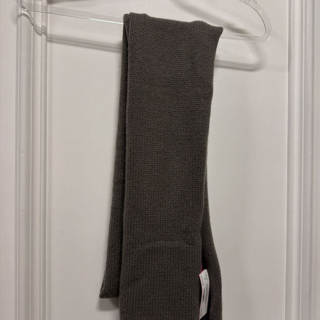 Grey Cashmere Knit Scarf