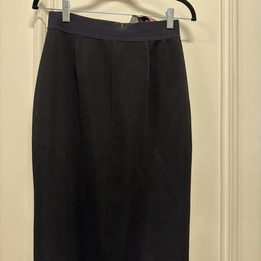 Black Tencel/Poly Midi Skirt (NWT 545)