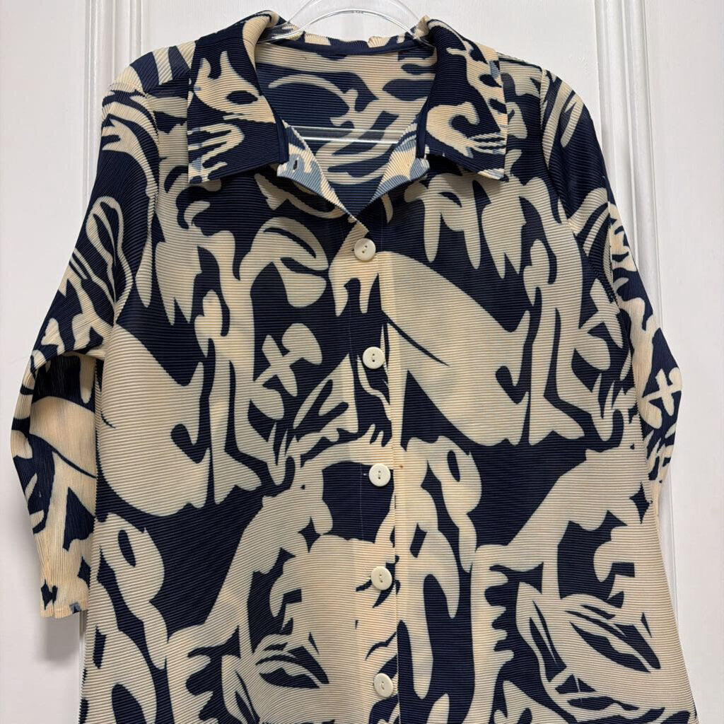 Blue/White Printed Pleated Dress