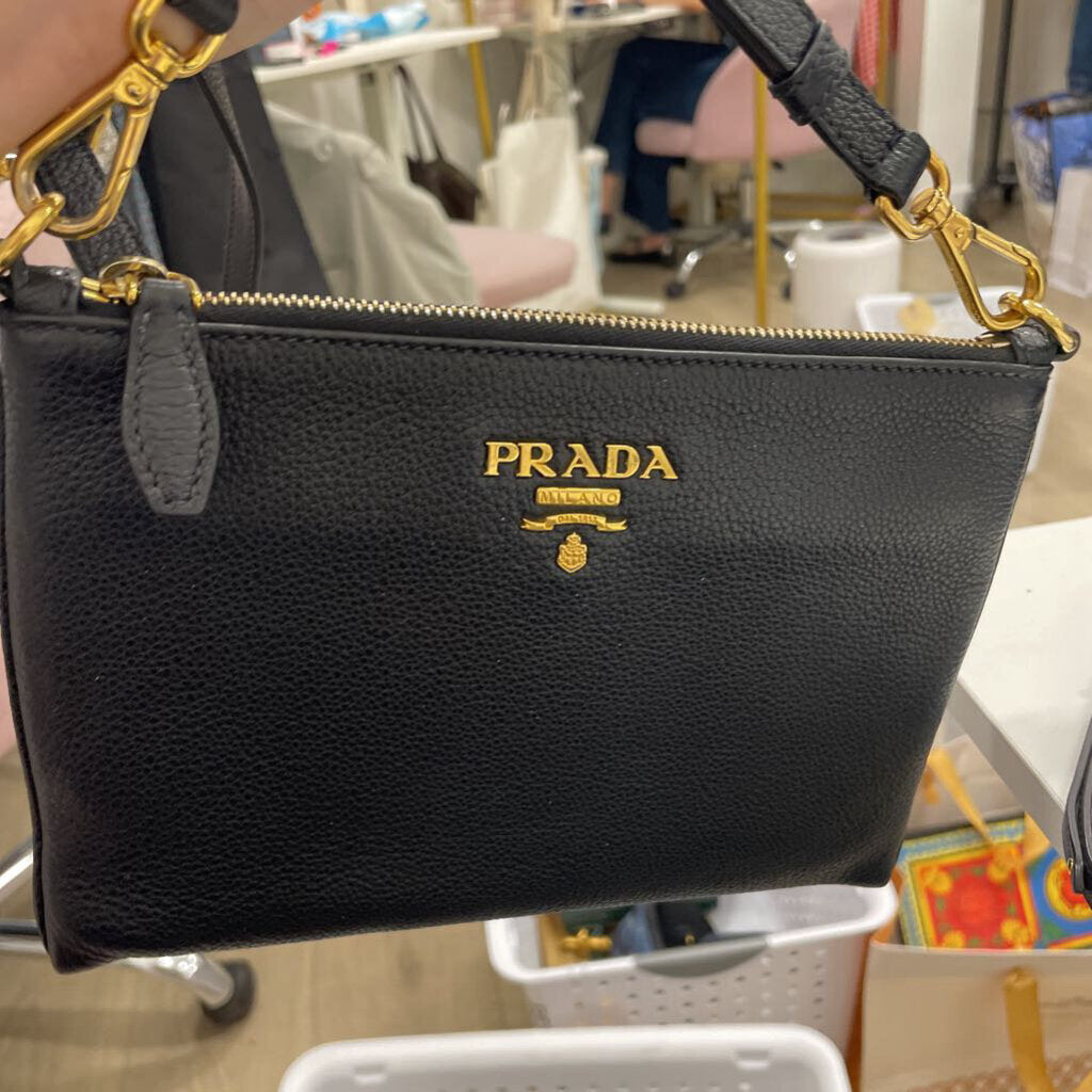 Black Vitello Daino Crossbody