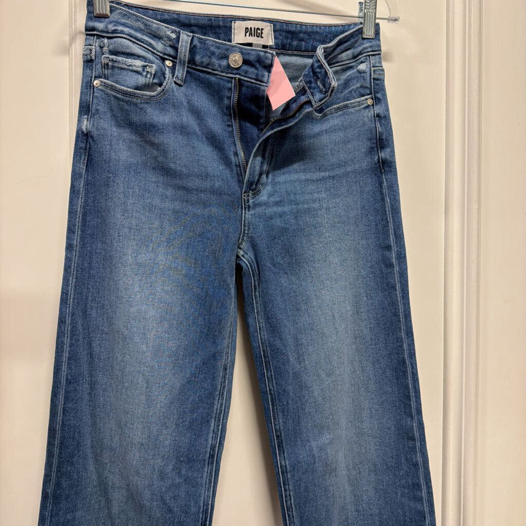 Medium Wash Straight Leg Jean