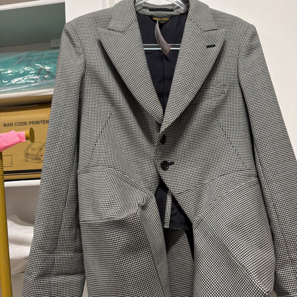B&W Wool Houndstooth Blazer