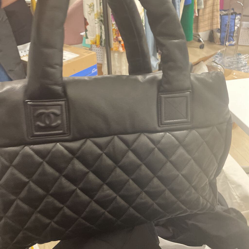 Black/Burgundy Leather Quilted Tote