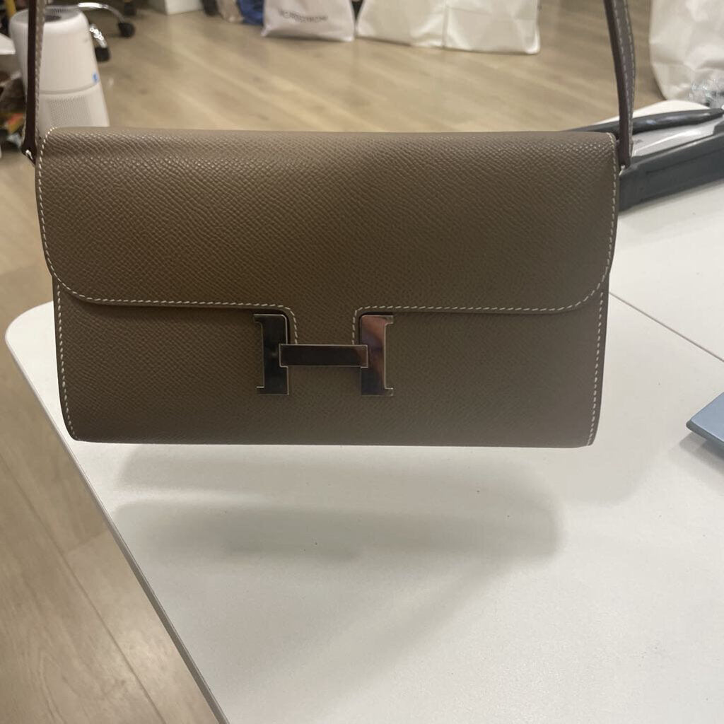 Brown Constance To Go WOC