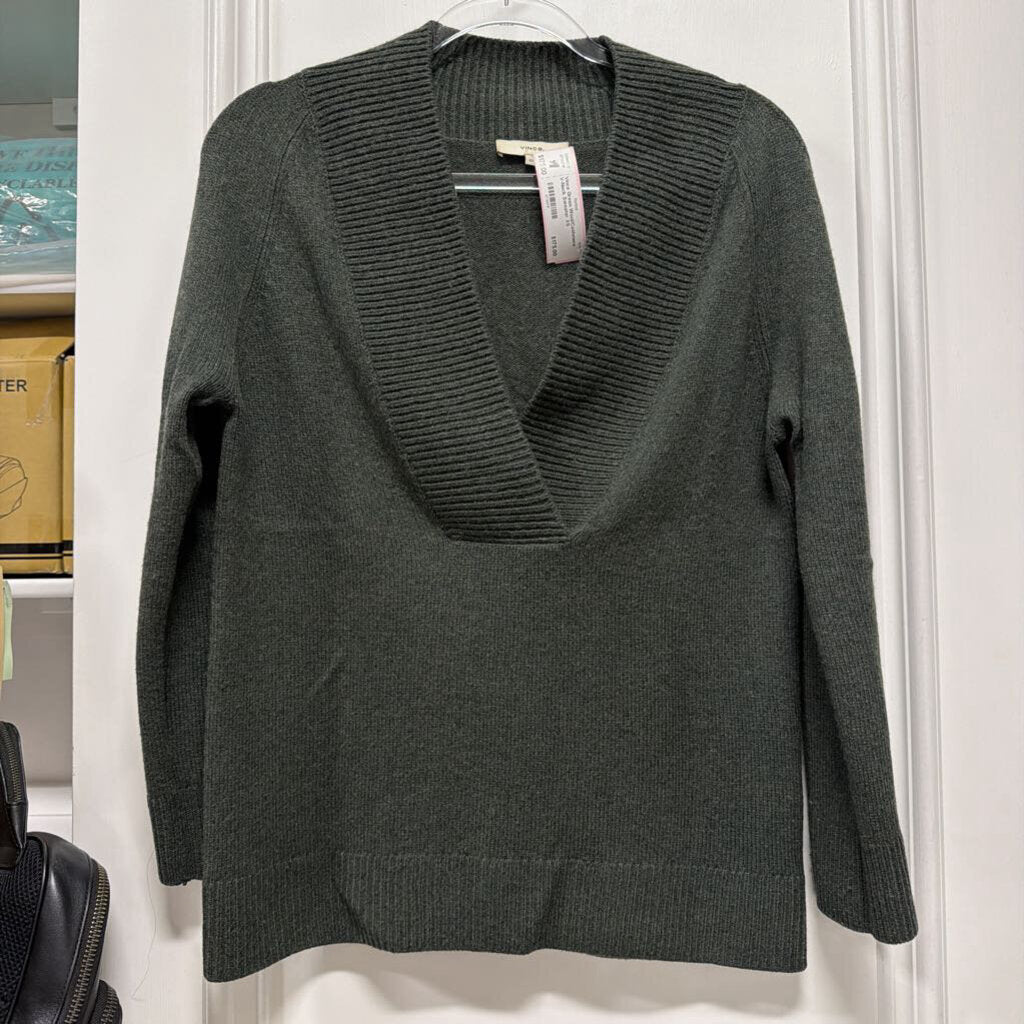 Green Wool/Cashmere V-Neck Sweater