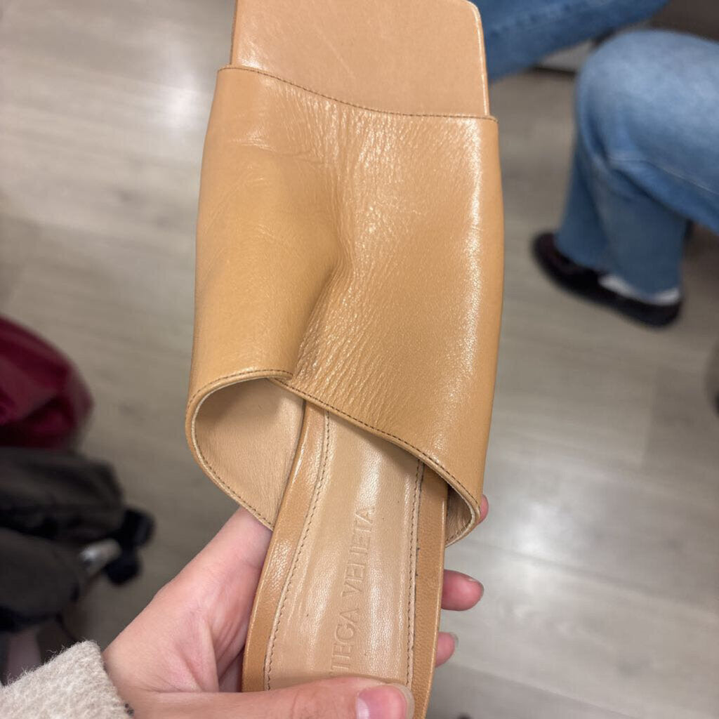 Beige Leather Sandal