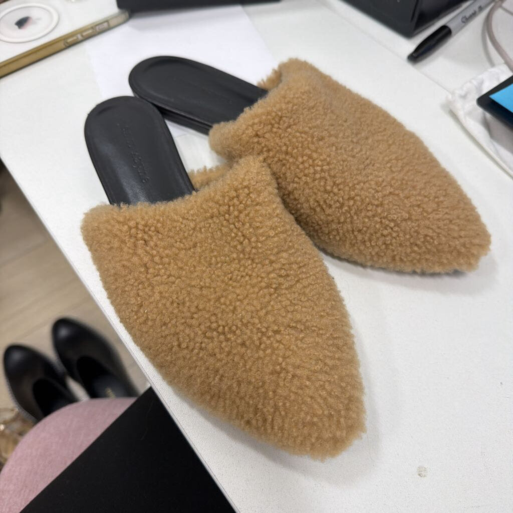 Tan Shearling Mukes (39)