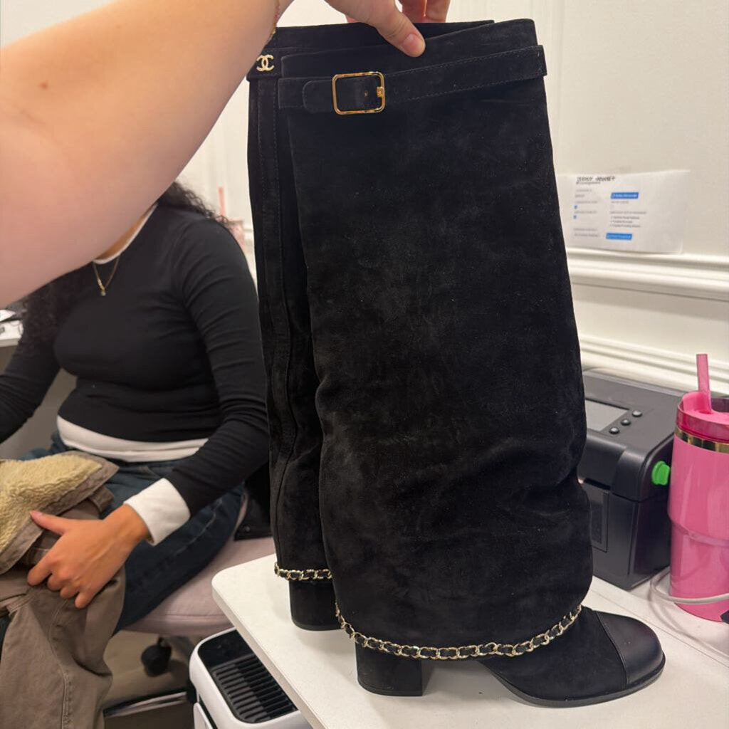 Black Suede Knee High Gold Chain Boots (39)