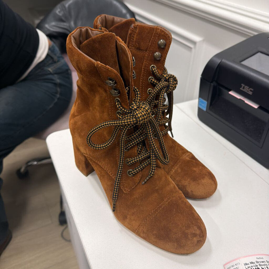 Brown Suede Heeled Lace-Up Boots (38.5)