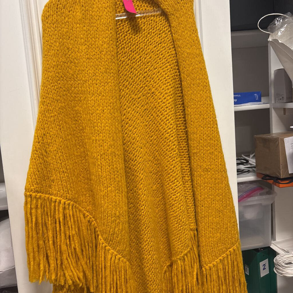 Yellow Cashmere Chunky Knit Wrap (R:3170)