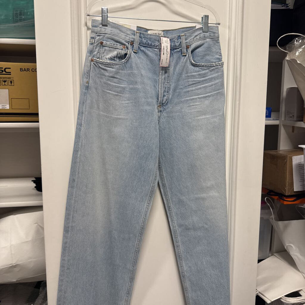 Light Wash Wide Leg Jean (NWT)