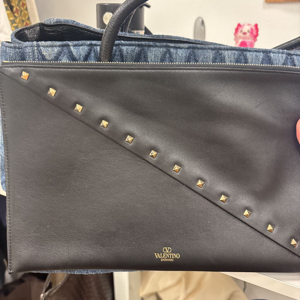 Black Leather Wristlet Clutch