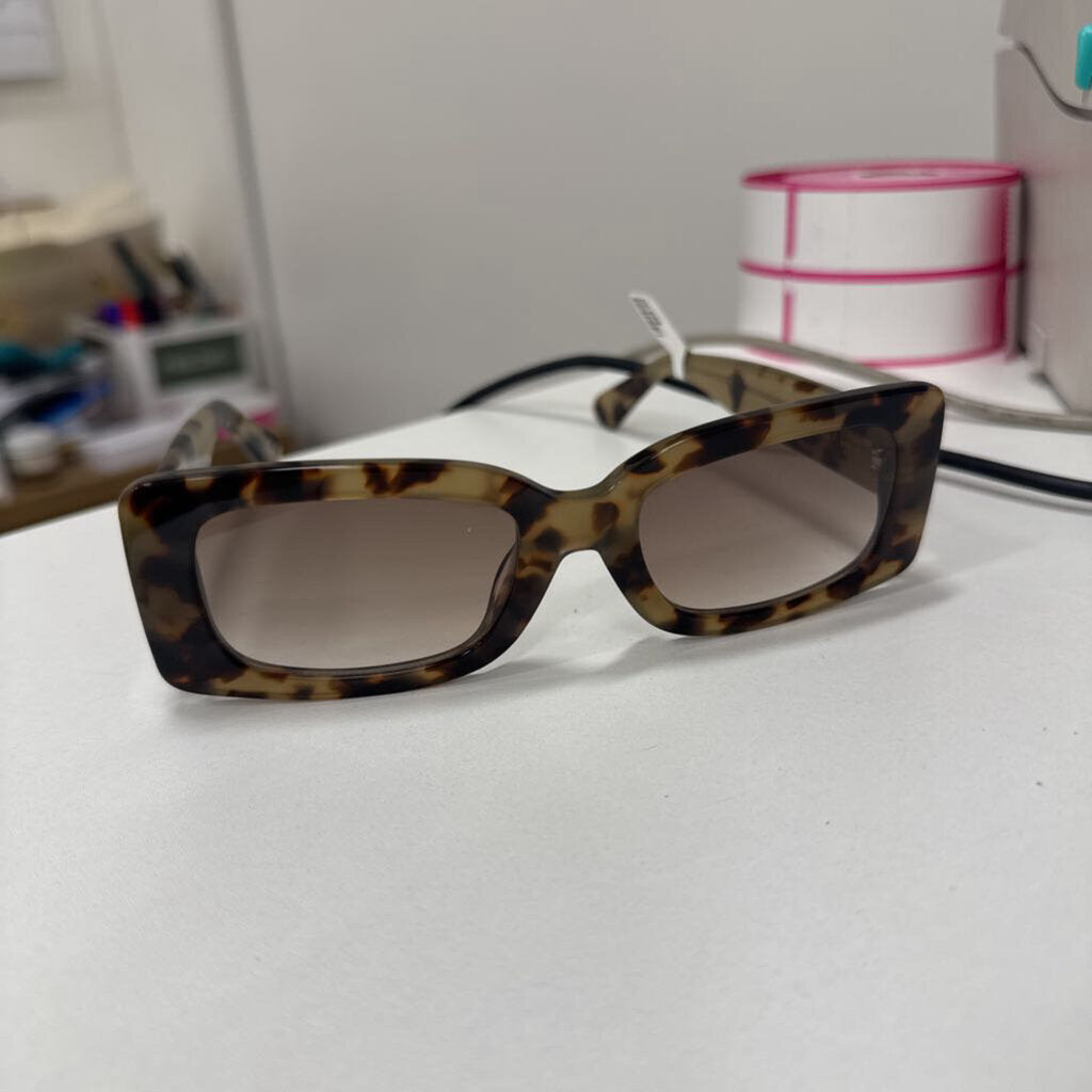 Brown Tortoise Square Frame Sunglasses
