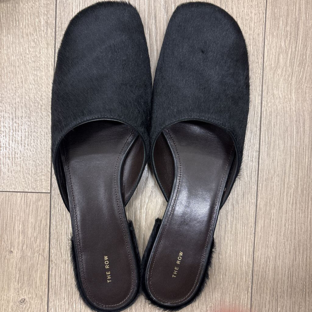 Black Ponyhair Mule