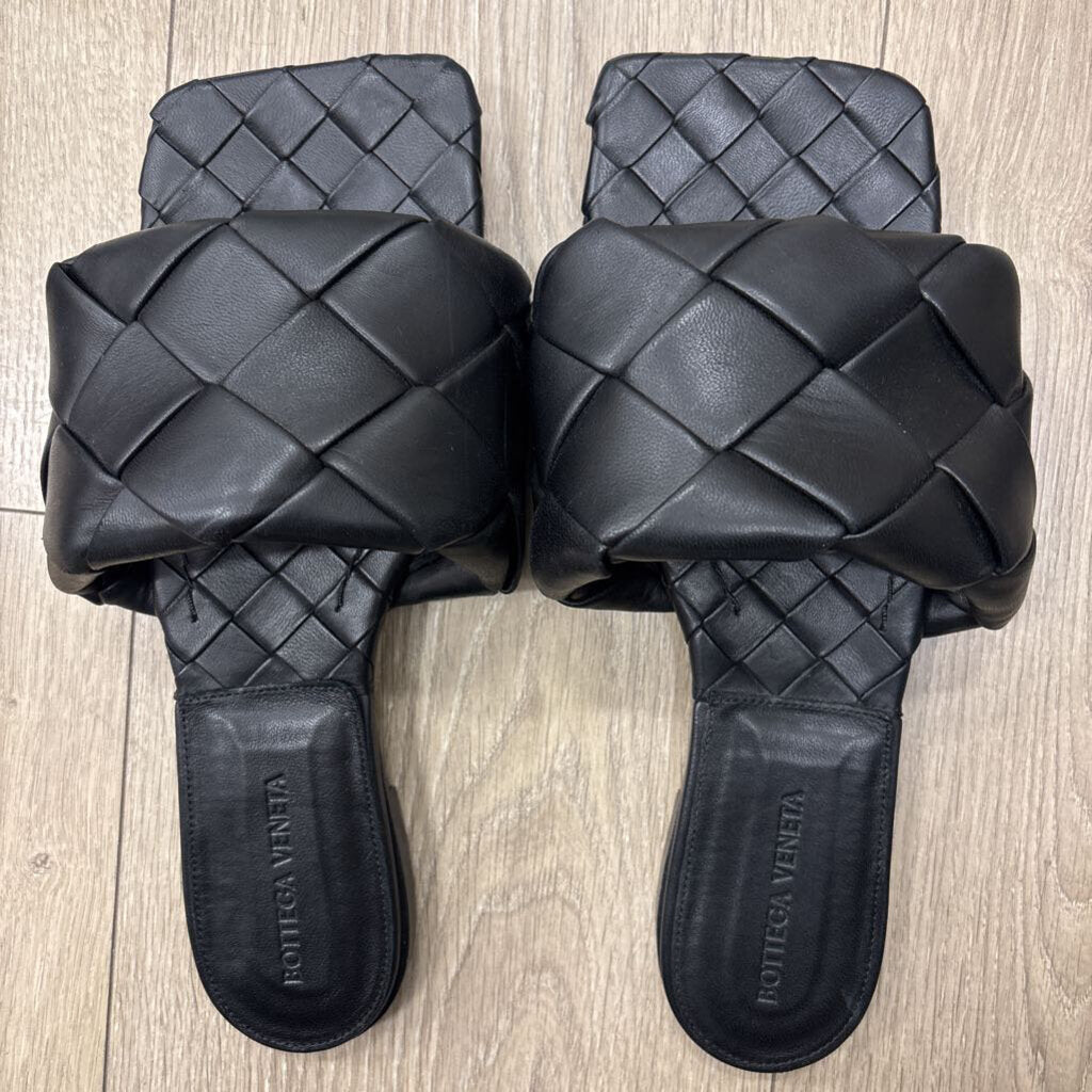 Black Intrecciato Sandal