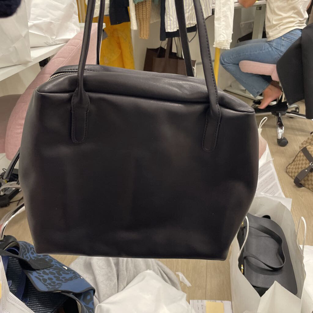 Black Leather Henri Bag (3300)