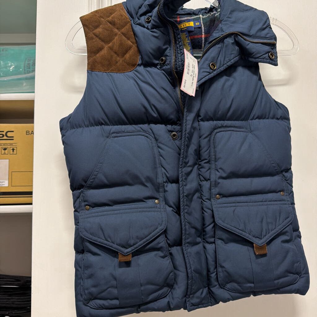 Navy Puffer Vest