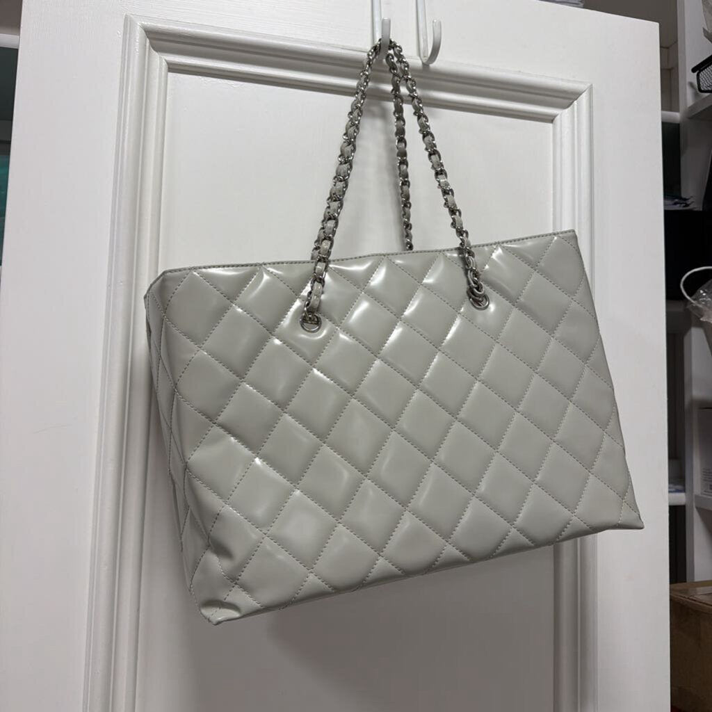 Lt Grey Glazed Calfskin Tote