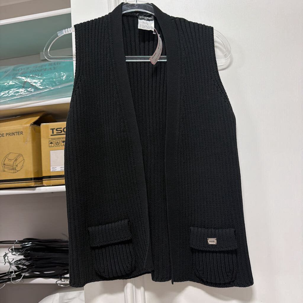02P Black Cotton Vest