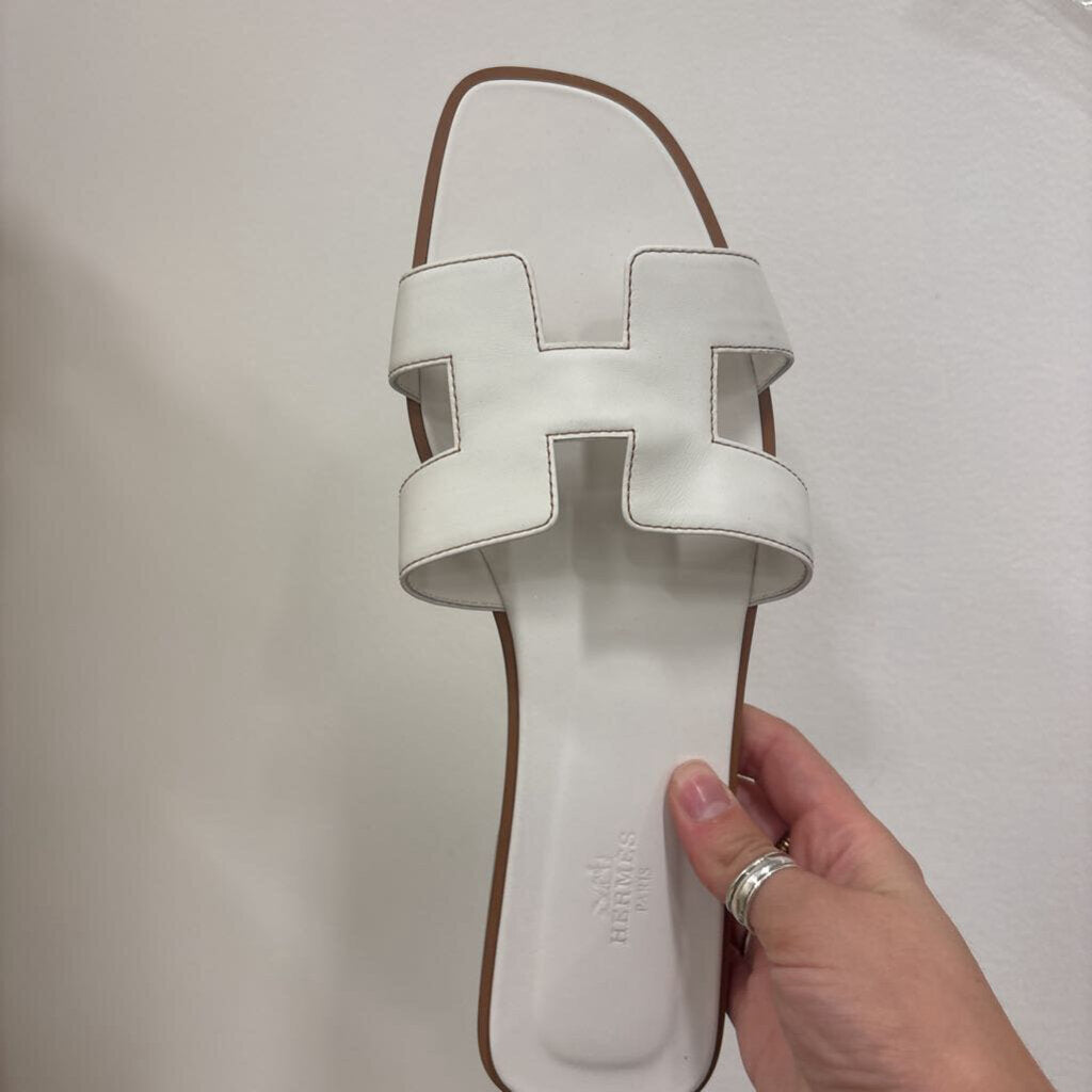 White Leather Oran Sandal