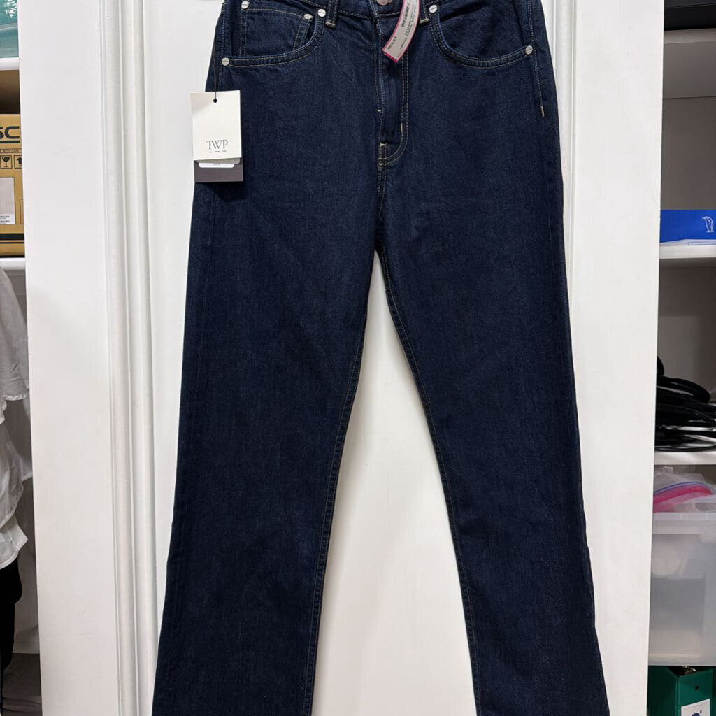 Dark Washed Straight Leg Jean (NWT)