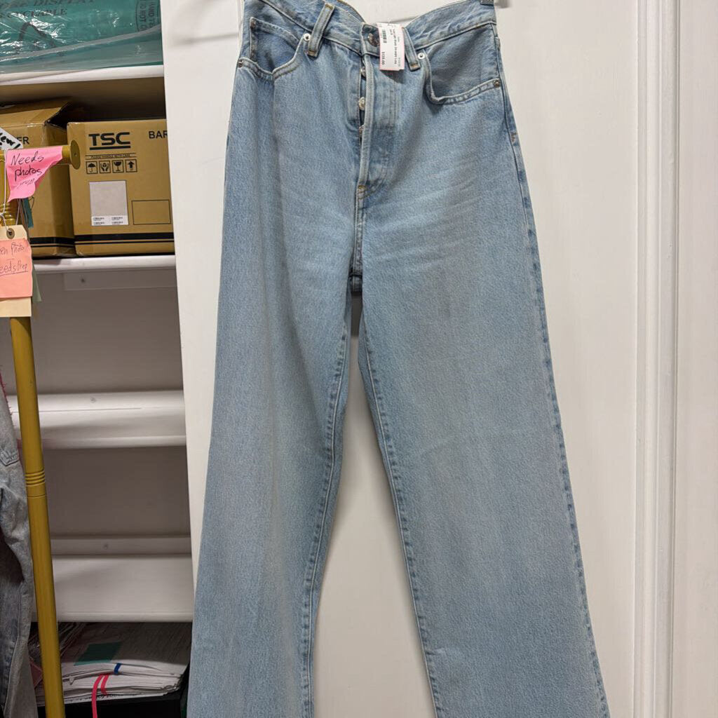 Light Wash Straight Leg Jean