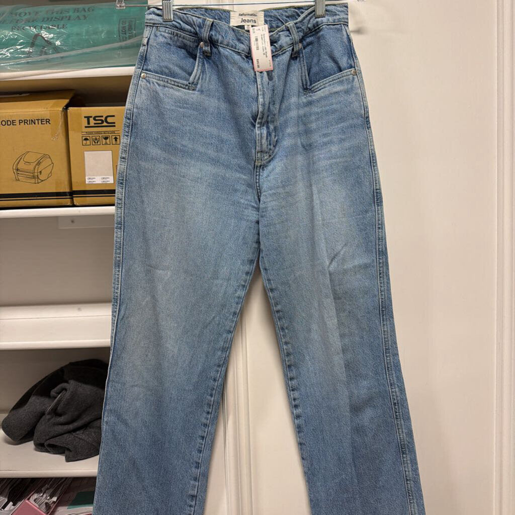 Light Wash Straight Leg Jeans
