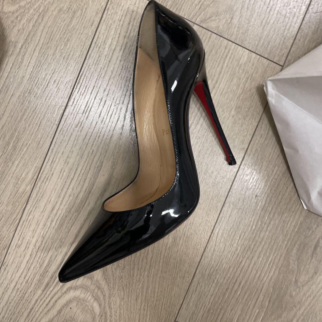 Black Patent Heels(as is)