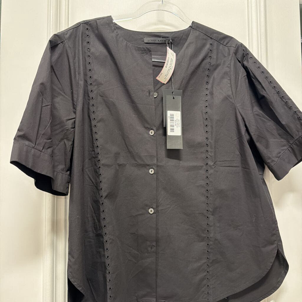 Black Cotton SS Button Up Top (NWT)