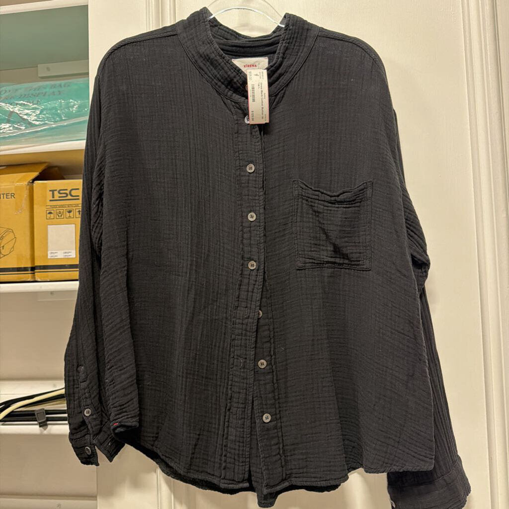 Black Cotton Button Up Top