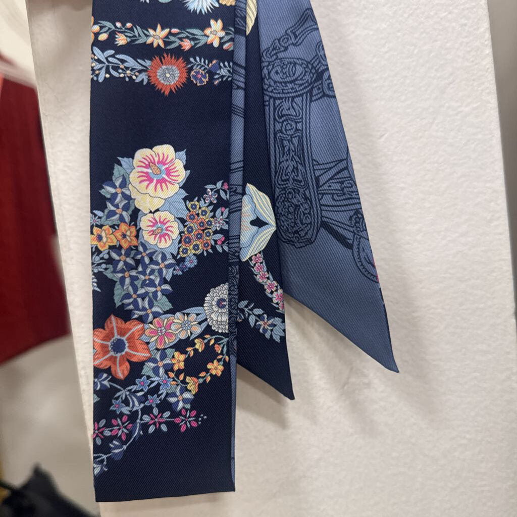 Navy "Brides de Gala en Fleurs" Twilly