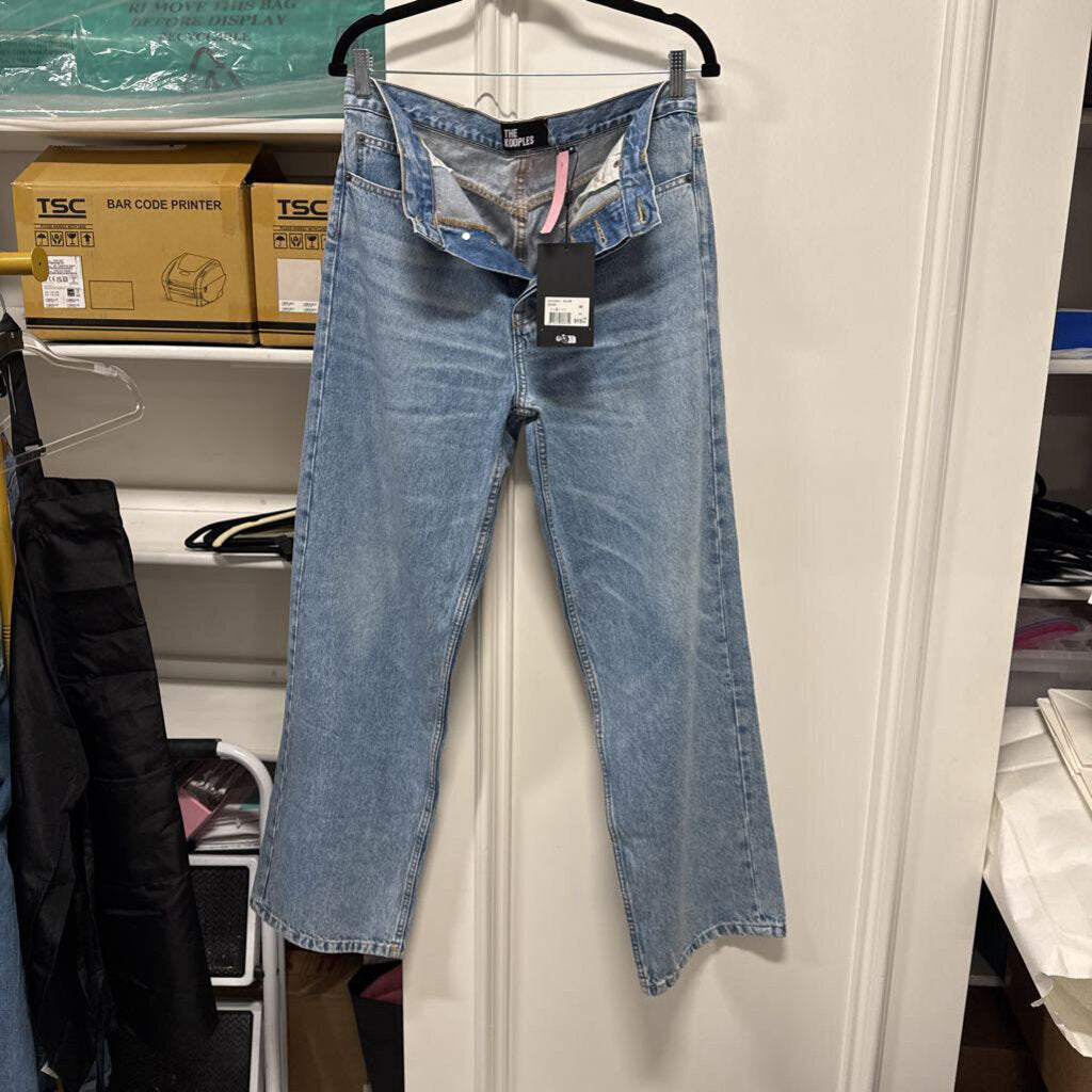 Light Wash Straight Leg Jeans (NWT)