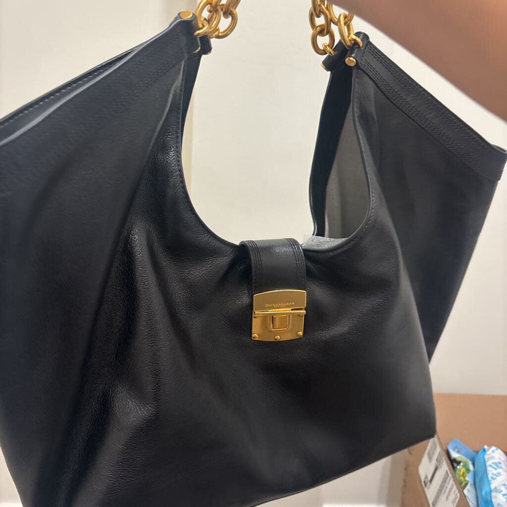 Black Leather Shoulder Bag (NEW 446)