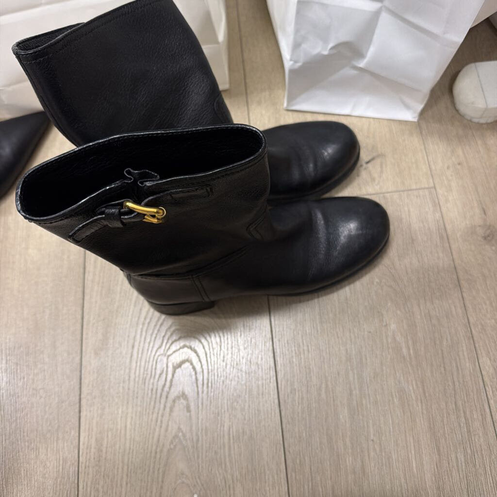 Black Leather Mid Calf Boot