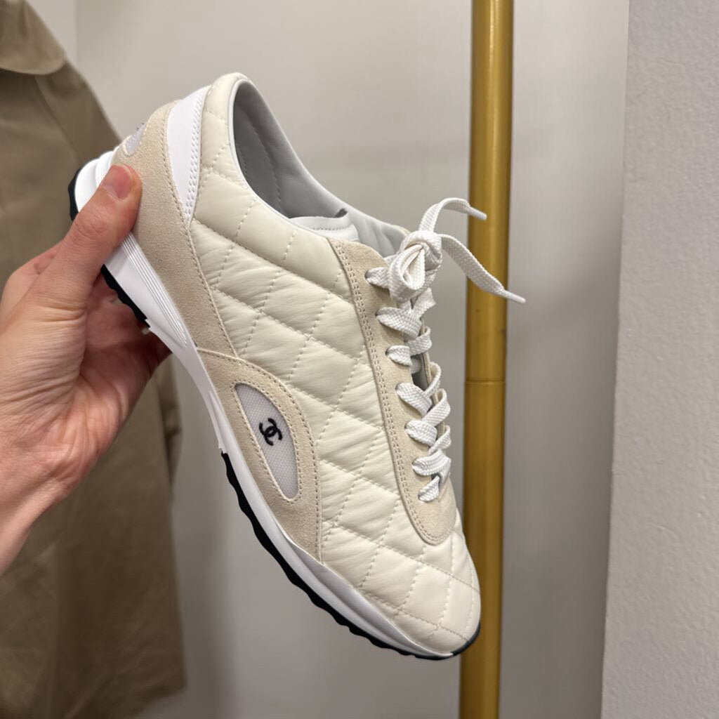 Cream Quilted Sneakers (new, 1175)