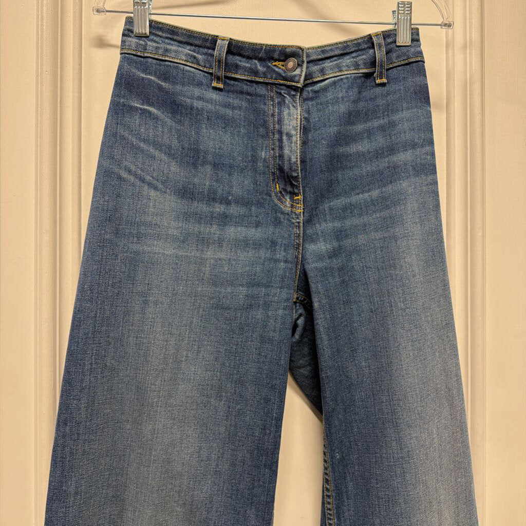 Medium Wash Wide Leg Jean