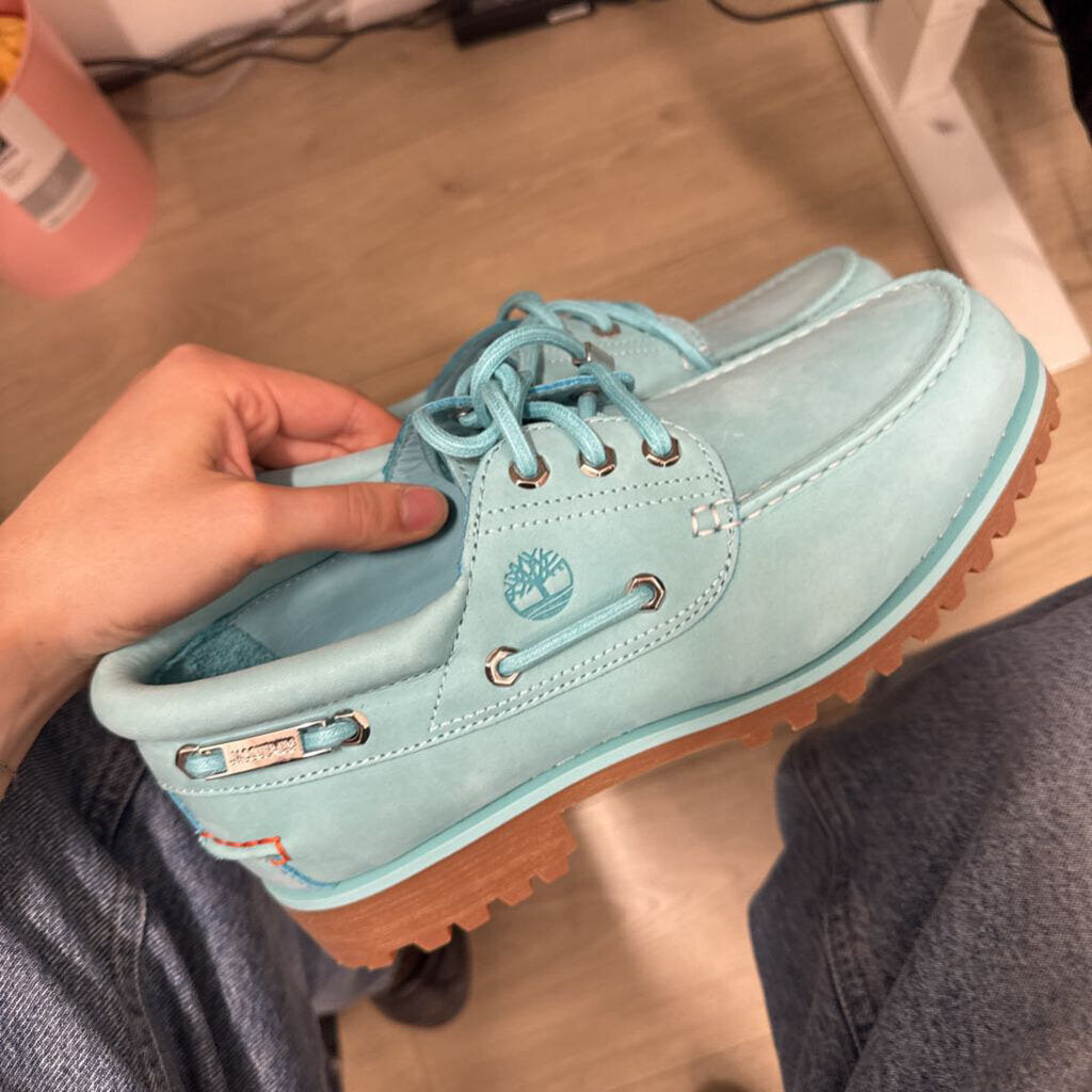 Blue Leather Boat Shoe (250)
