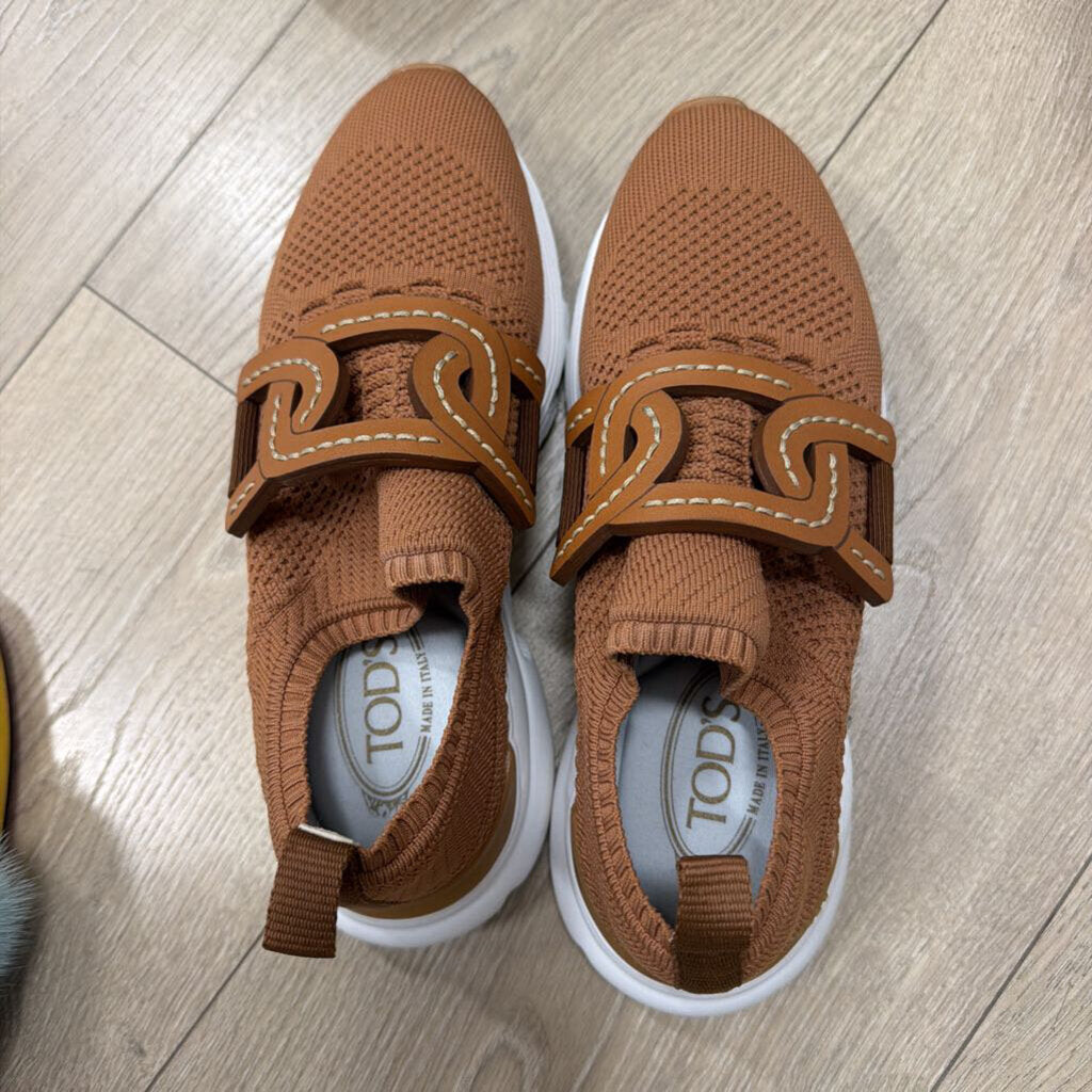 Brown Mesh Top Trainers