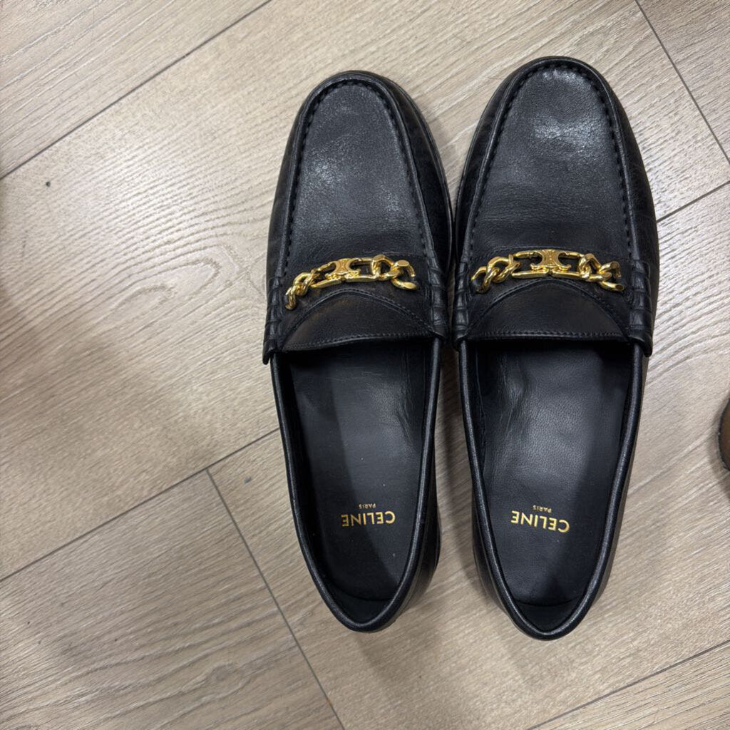 Black Triomphe Chain Loafer
