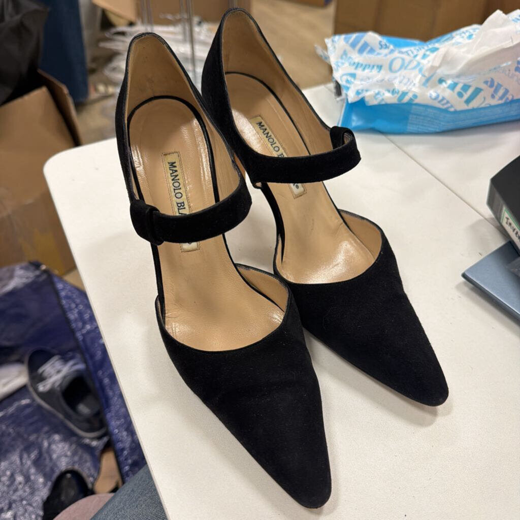 Black Suede Mary Jane Heels (38)