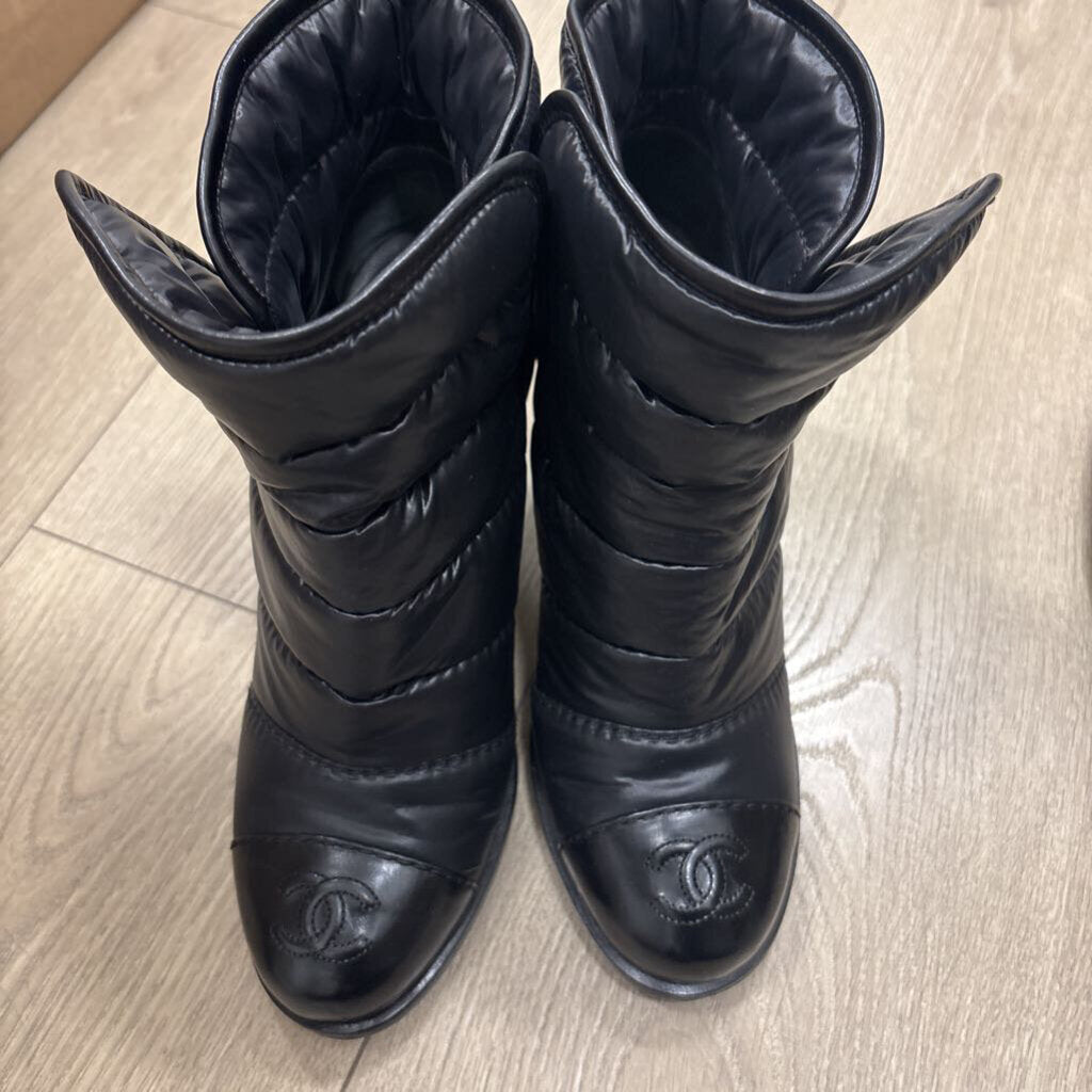 Black Nylon Puffer CC Boot