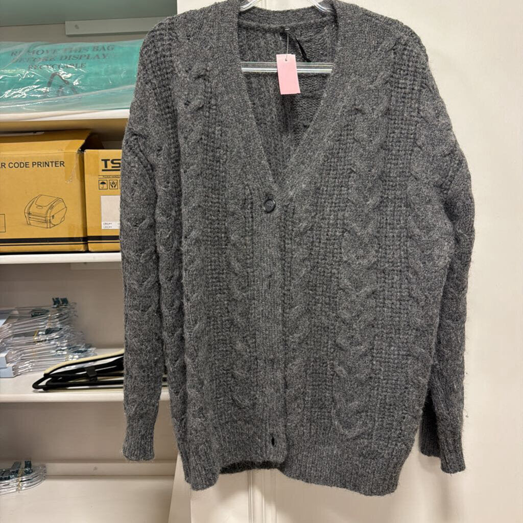 Grey Alpaca/Merino Cable Knit Cardigan