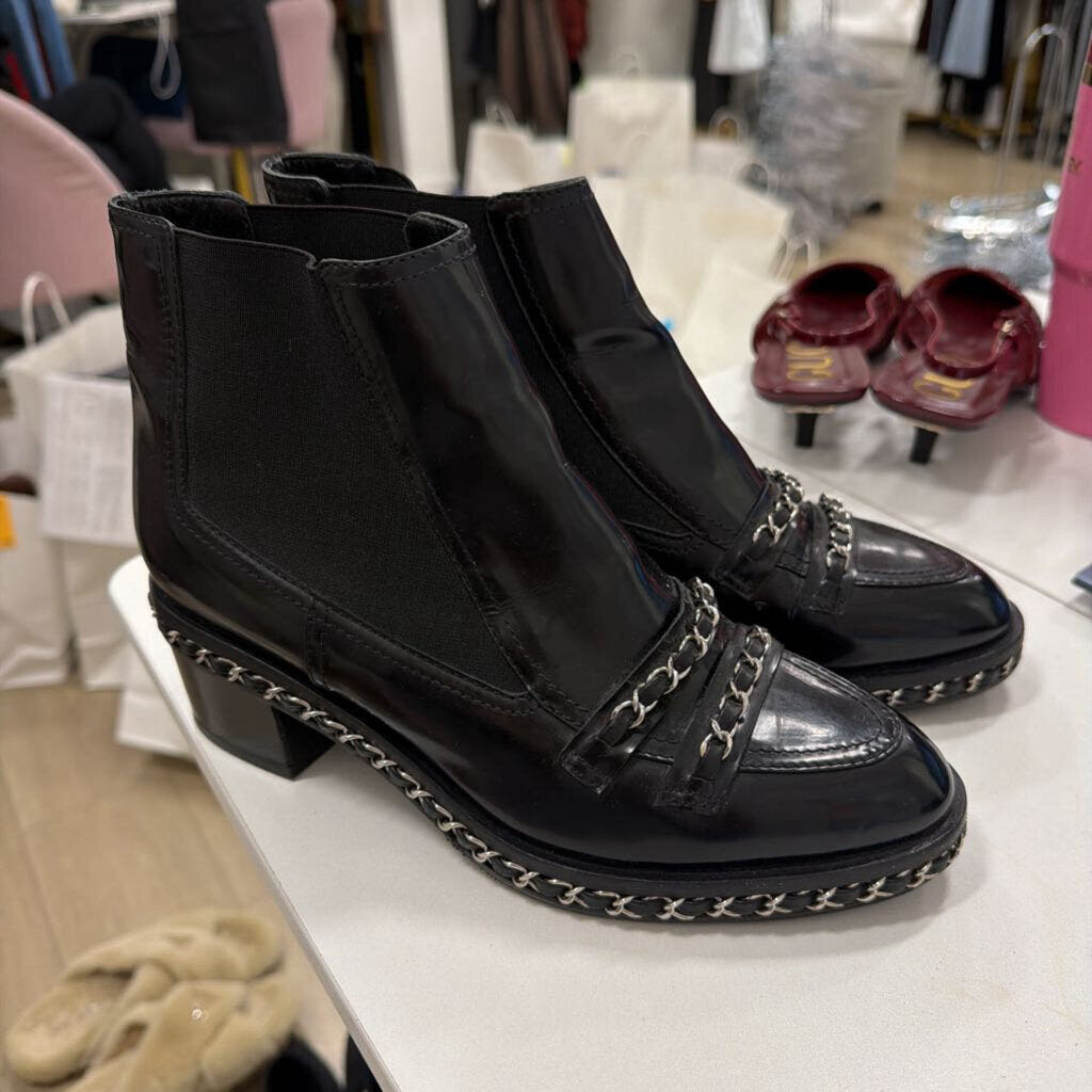 Black Leather Silver Chain Chelsea Boots (39)