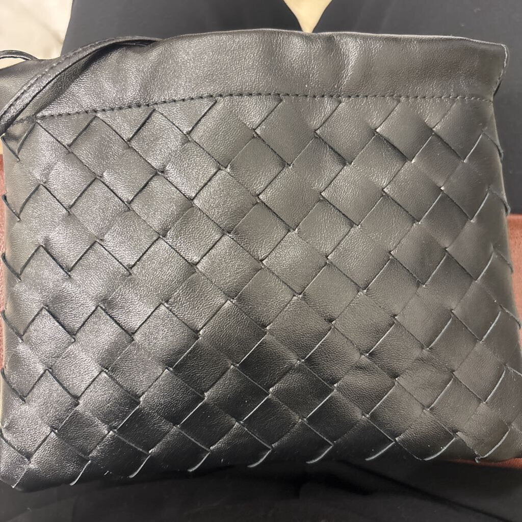 Black Leather Intrecciato Crossbody (NEW 1850)
