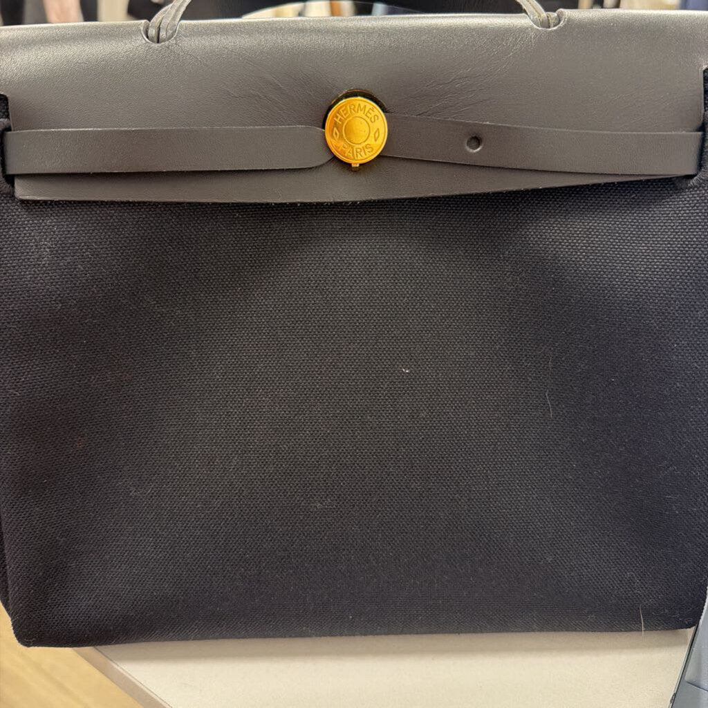 Black Canvas Herbag 31