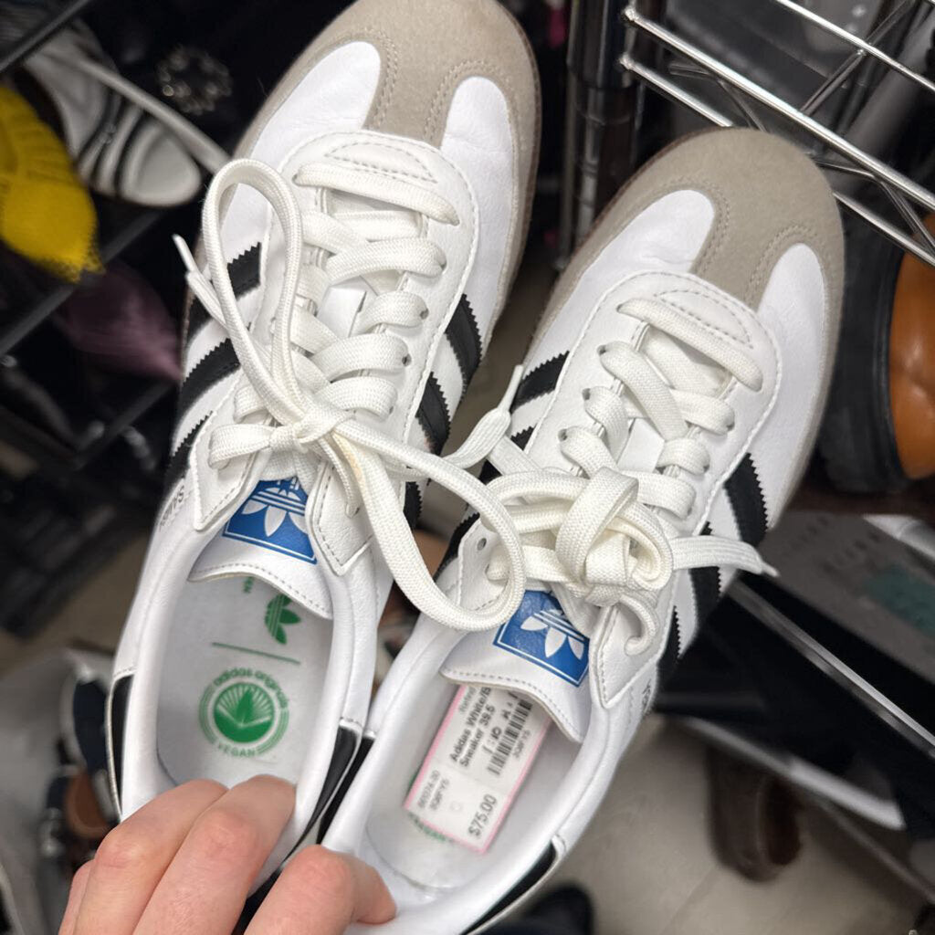 White/Black Samba Sneaker