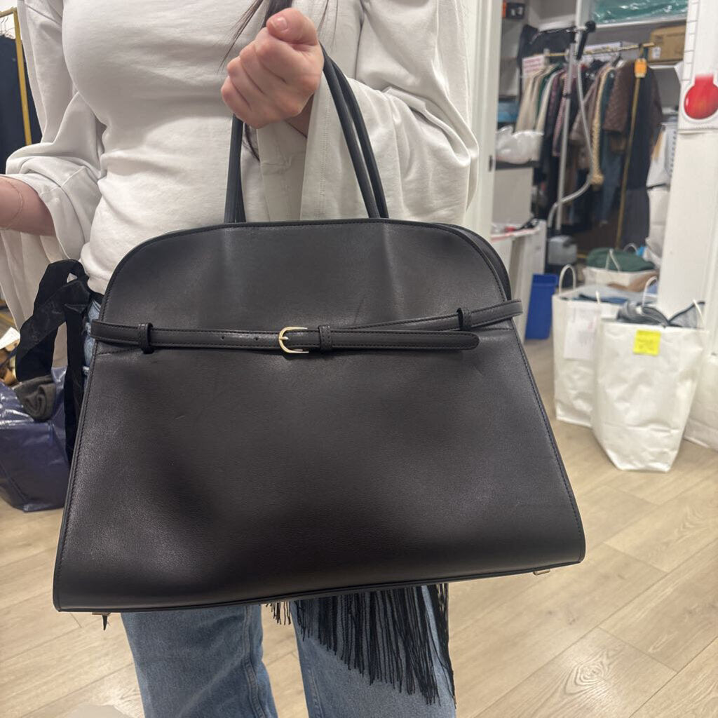Black Leather Belted Margaux 15